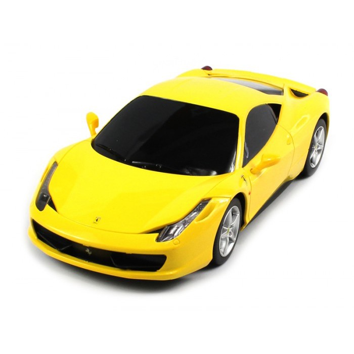 Желтая машина купить. Ferrari 458 Italia моделька. Ferrari 458 желтая. Хот Вилс Феррари 458 Италия жёлтый цвет. Желтая машина игрушка.